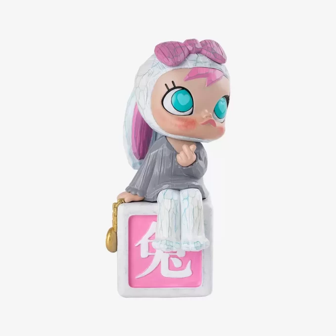 MOLLY 17th Anniversary Statue – Pink Moon Rabbit