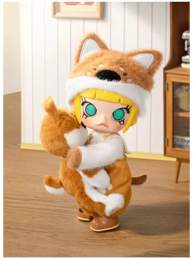 MOLLY Hugging 1/8 Action Figure