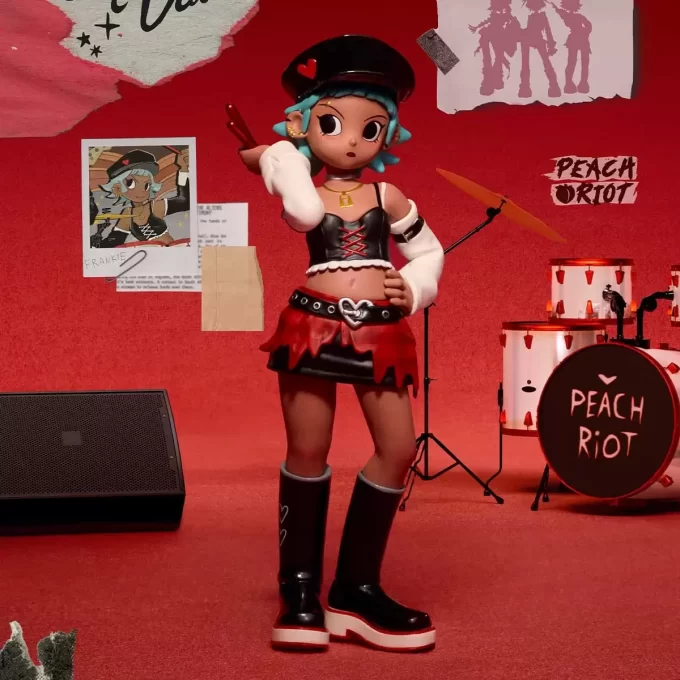 Peach Riot Bloody Valentine Figures