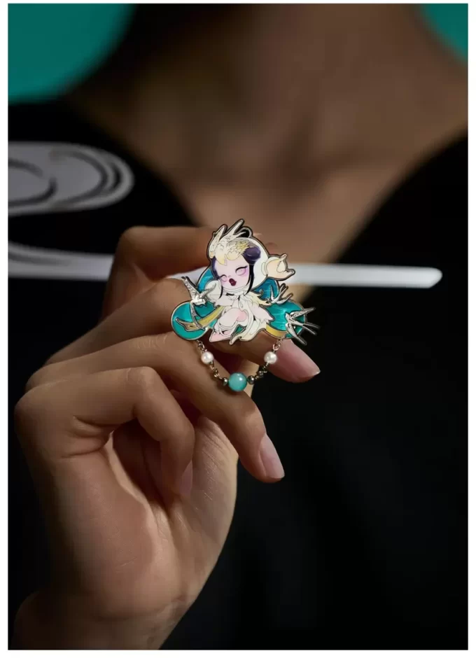 SKULLPANDA The Mirage Series Breastpin