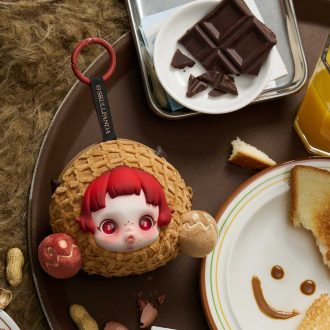 Skullpanda You Found Me Earphone Case “Prank Peanuts”