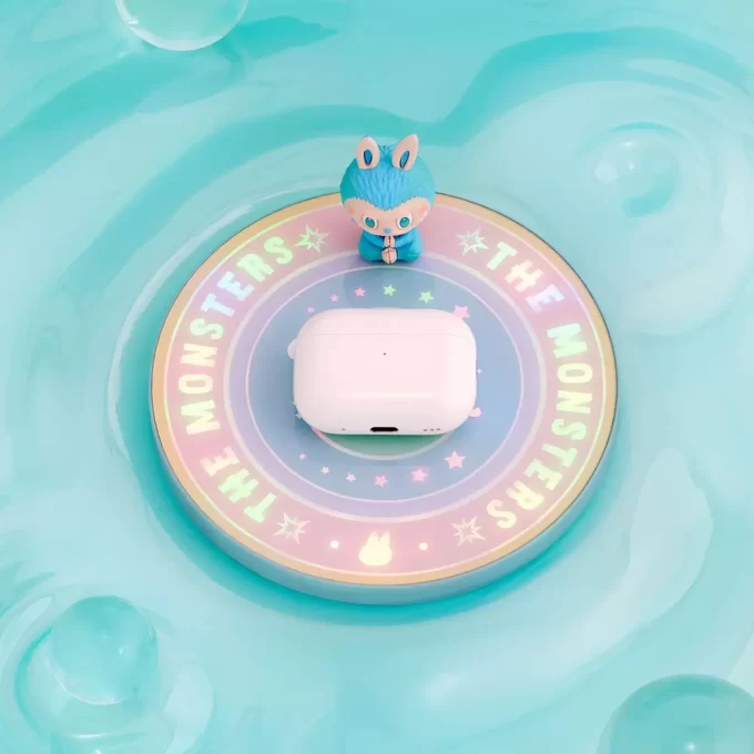 THE MONSTERS Big Into Energy Series-Wireless Charger